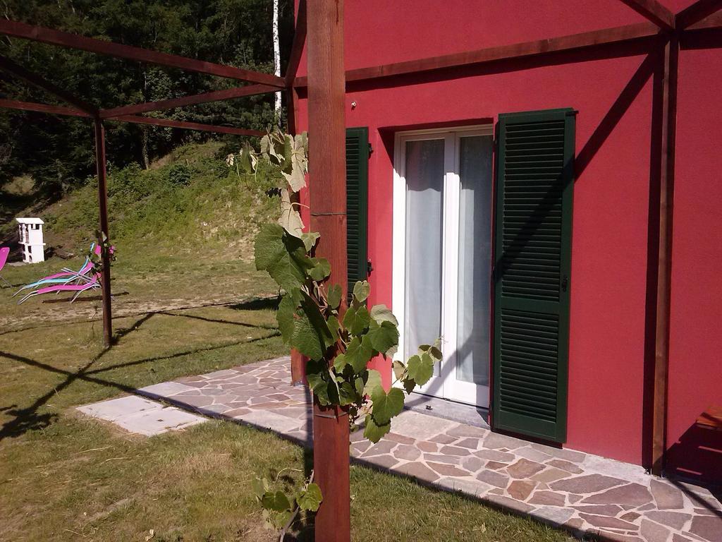Ostello Casa Rossa Laveno-Mombello Zimmer foto